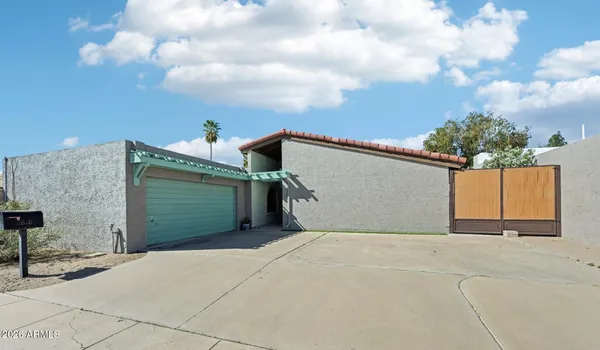 $575,000 | 2618 South Shannon Drive, Tempe, AZ 85282