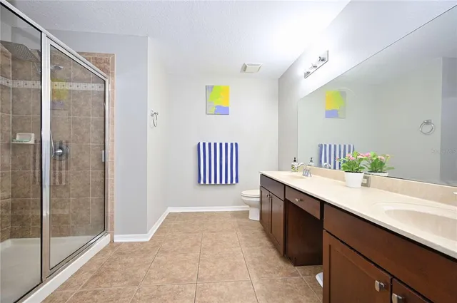 $2,760 | 12562 Streamdale Drive, Tampa, FL 33626