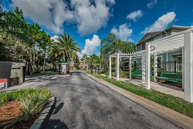 $2,760 | 12562 Streamdale Drive, Tampa, FL 33626