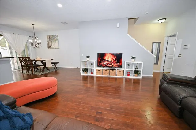 $2,760 | 12562 Streamdale Drive, Tampa, FL 33626