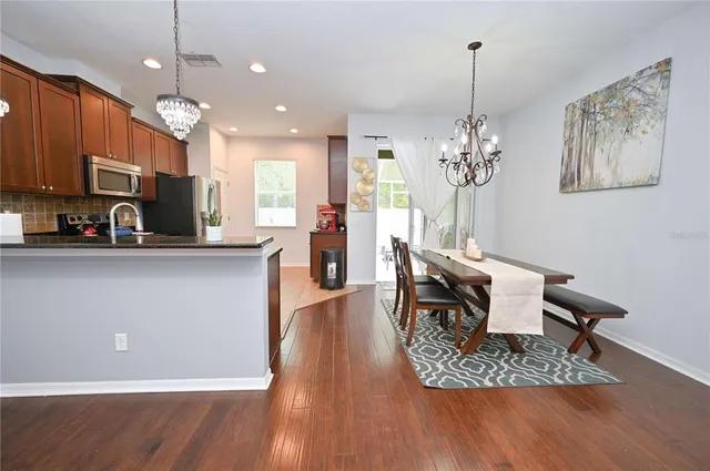 $2,760 | 12562 Streamdale Drive, Tampa, FL 33626