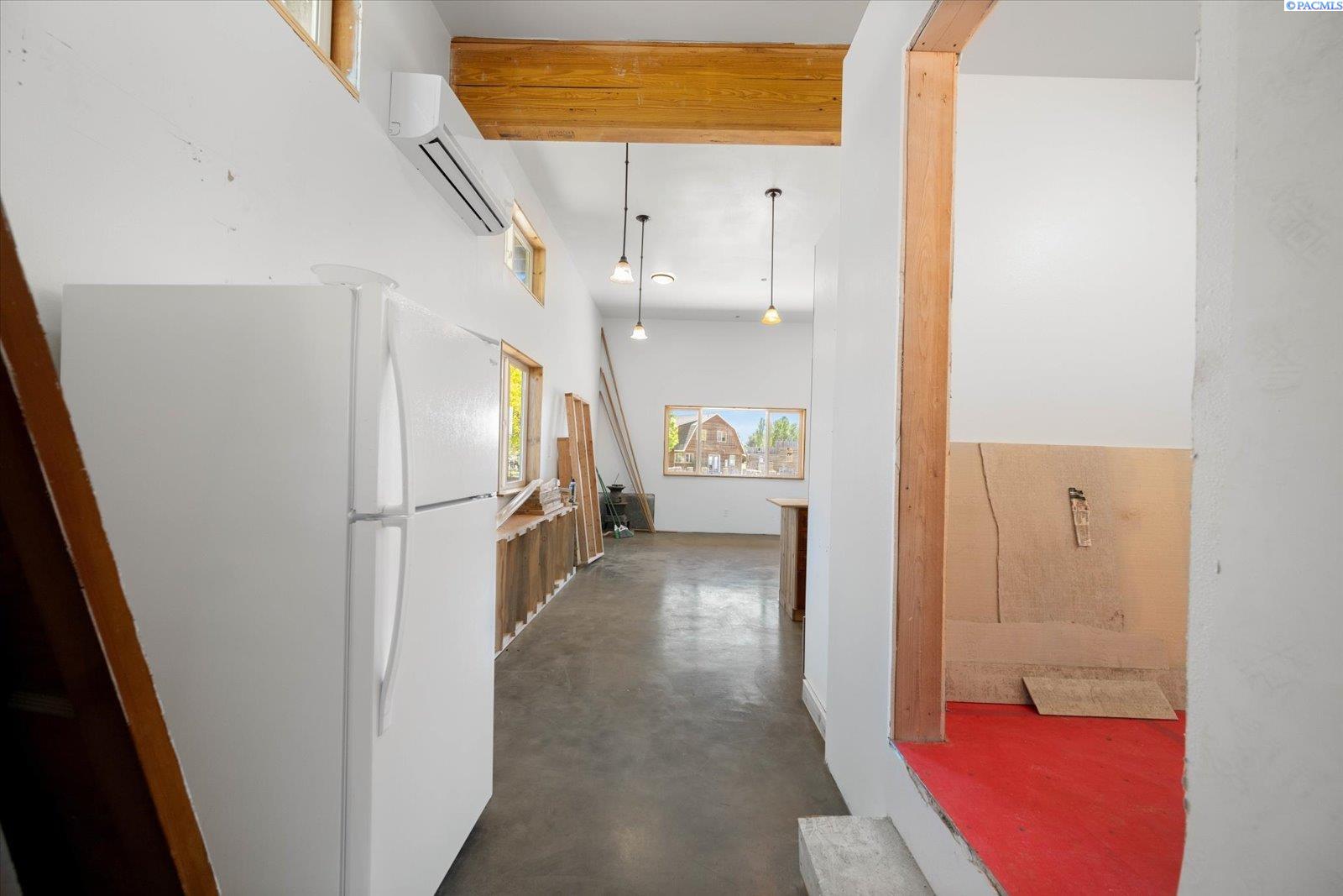 21018 South Finley Road Kennewick, WA 99337 - Photo 15 of 41 Gallery Image 15