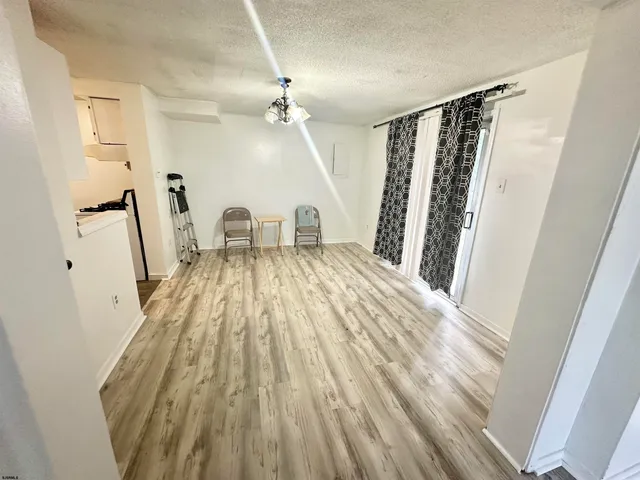 $1,500 | 6 Theresa Court, Unit 6, Galloway Township, NJ 08205