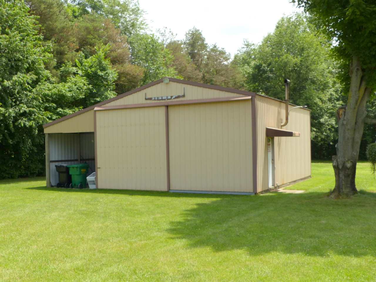 27522 Inwood Road North Liberty, IN 46554 - Photo 19 of 32 Gallery Image 19