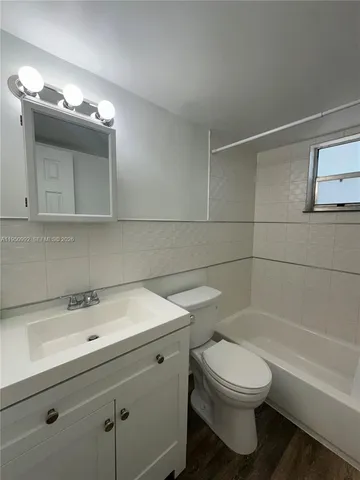 $1,595 | 2325 Arthur Street, Unit 7, Hollywood, FL 33020