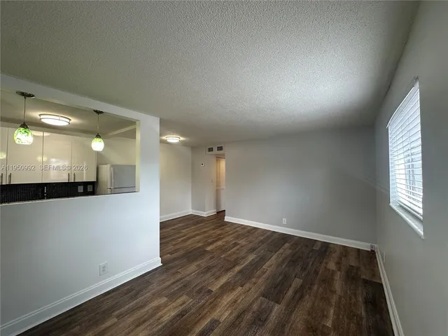 $1,595 | 2325 Arthur Street, Unit 7, Hollywood, FL 33020