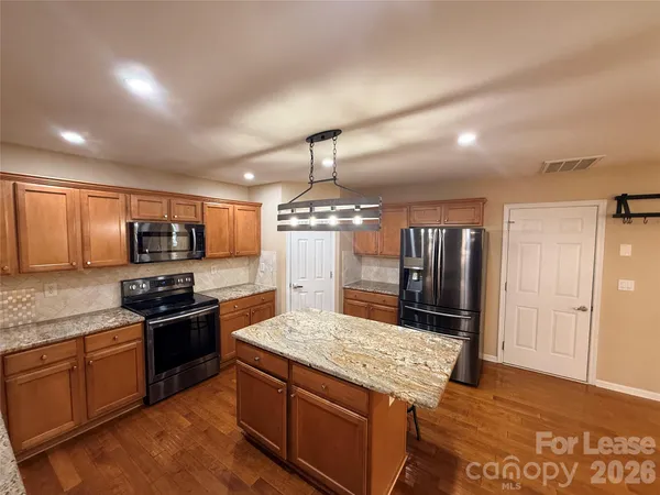 $2,795 | 5219 Sunriver Road, Gastonia, NC 28054