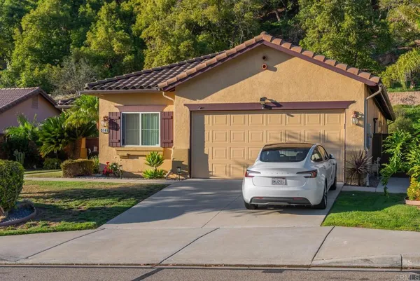 $929,998 | 3146 Willow Tree Lane, Escondido, CA 92027