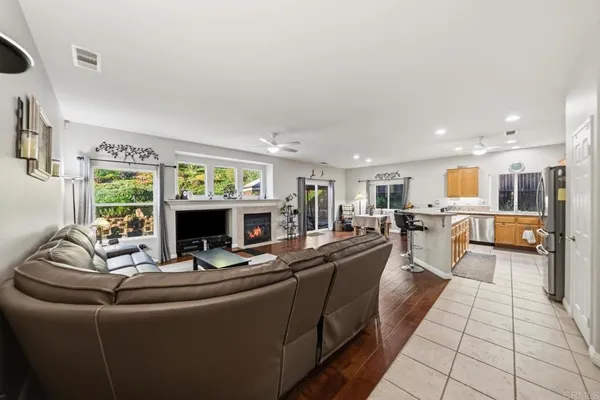 $929,998 | 3146 Willow Tree Lane, Escondido, CA 92027