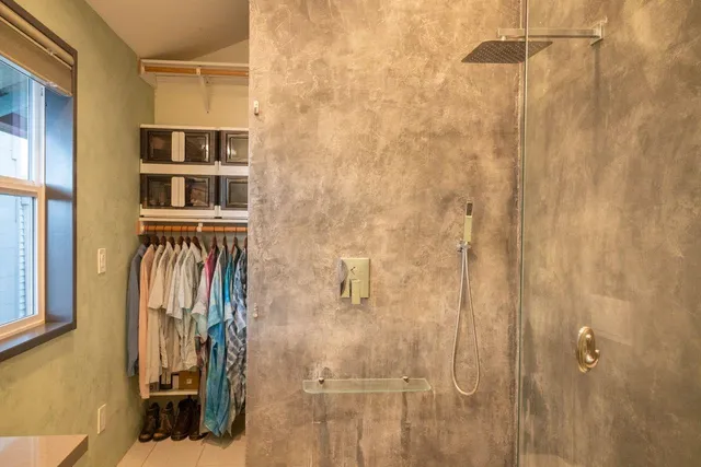 $1,510,000 | 372 North Market Street, Wailuku, HI 96793