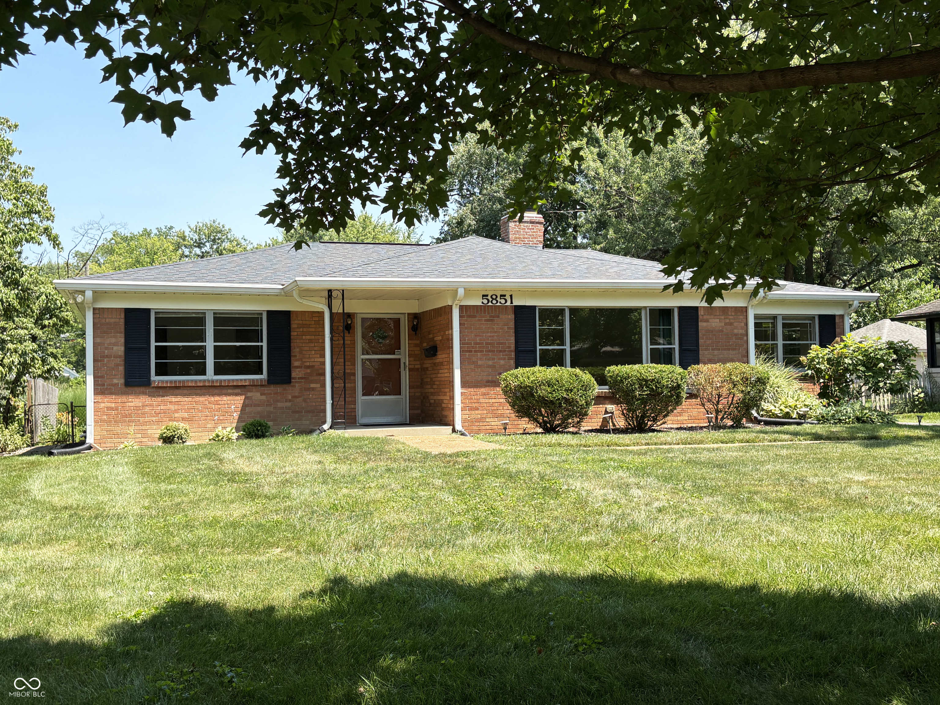5851 North Rural Street Indianapolis, IN 46220 - Photo 2 of 27 Gallery Image 2