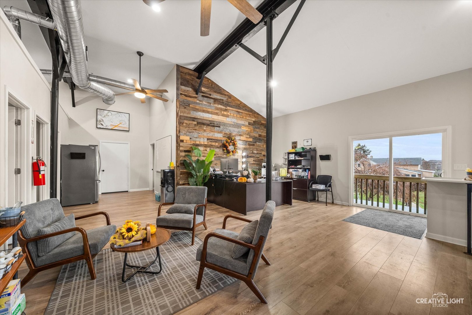 3711 West Algonquin Road Algonquin, IL 60102 - Photo 13 of 21 a outdoor living space with furniture