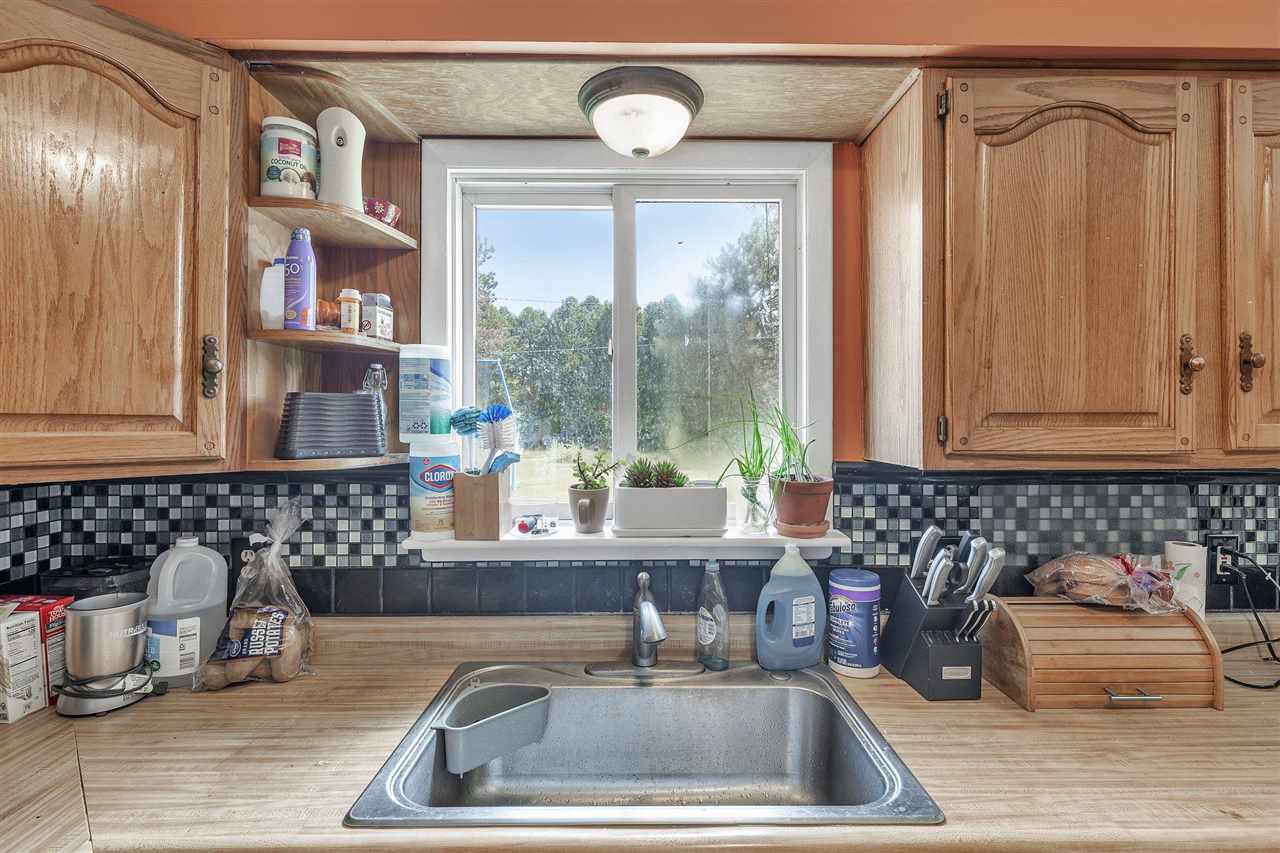 367 Davis Lake Road Lapeer, MI 48446 - Photo 13 of 26