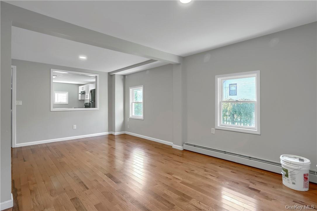 28 Spring Street Southfields, NY 10975 - Photo 3 of 17