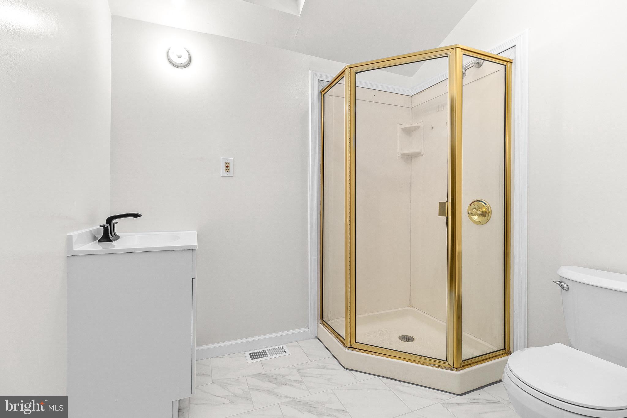 709 Bridgeboro Street Riverside, NJ 08075 - Photo 14 of 33 Gallery Image 14