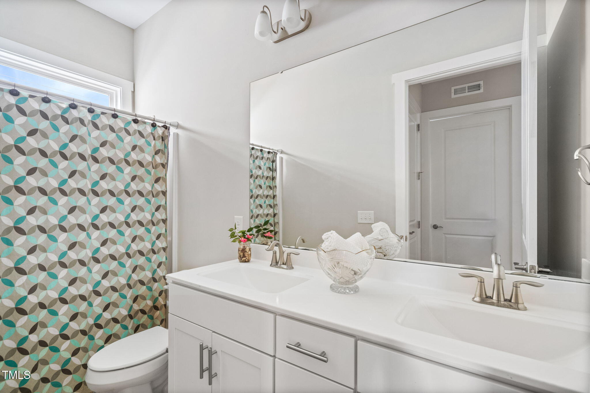 5341 Forsyth Park Street Raleigh, NC 27616 - Photo 17 of 31 25-web-or-mls-5341 Forsyth Park St-25