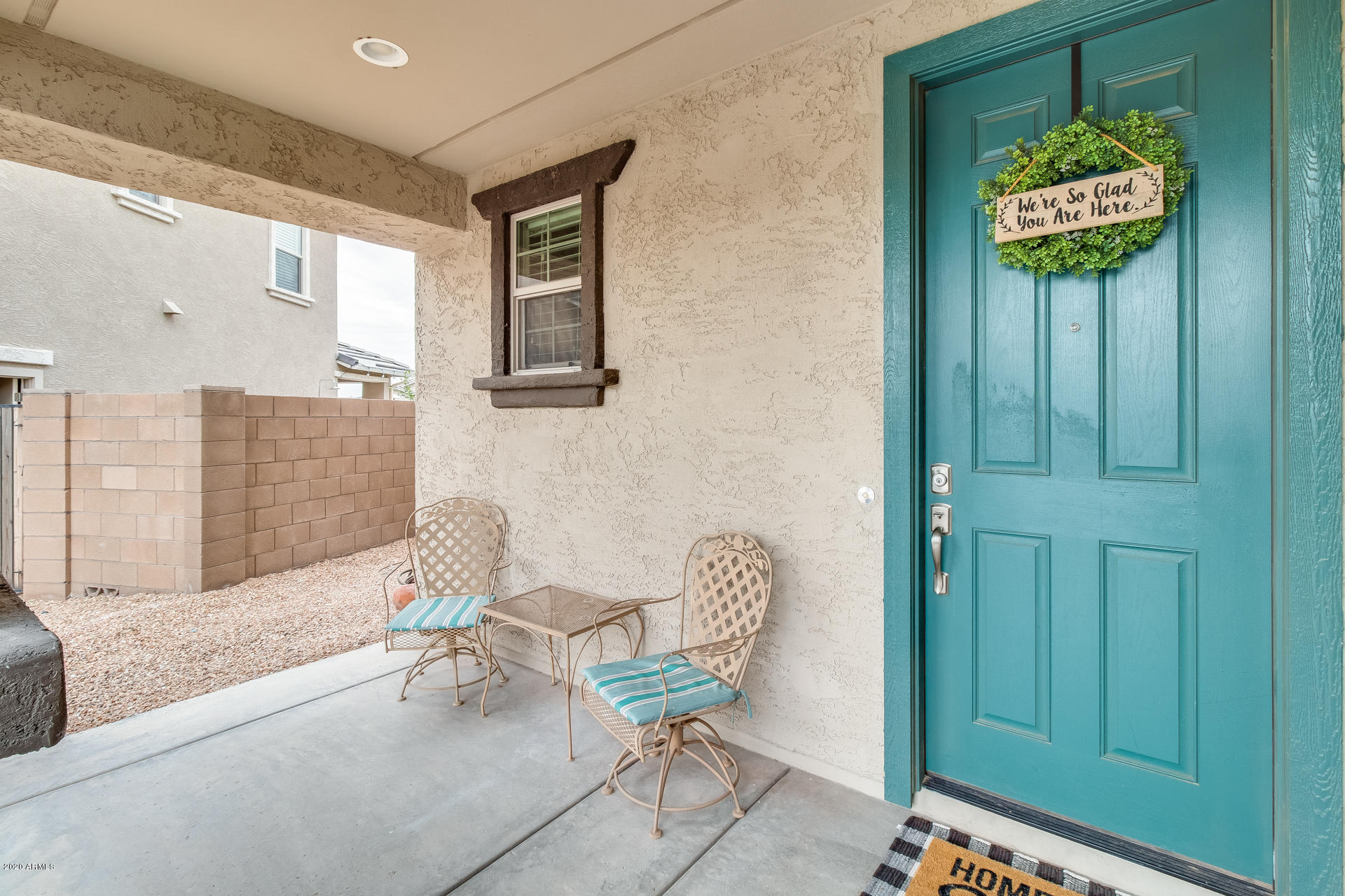 12118 West Rowel Road Peoria, AZ 85383 - Photo 3 of 34