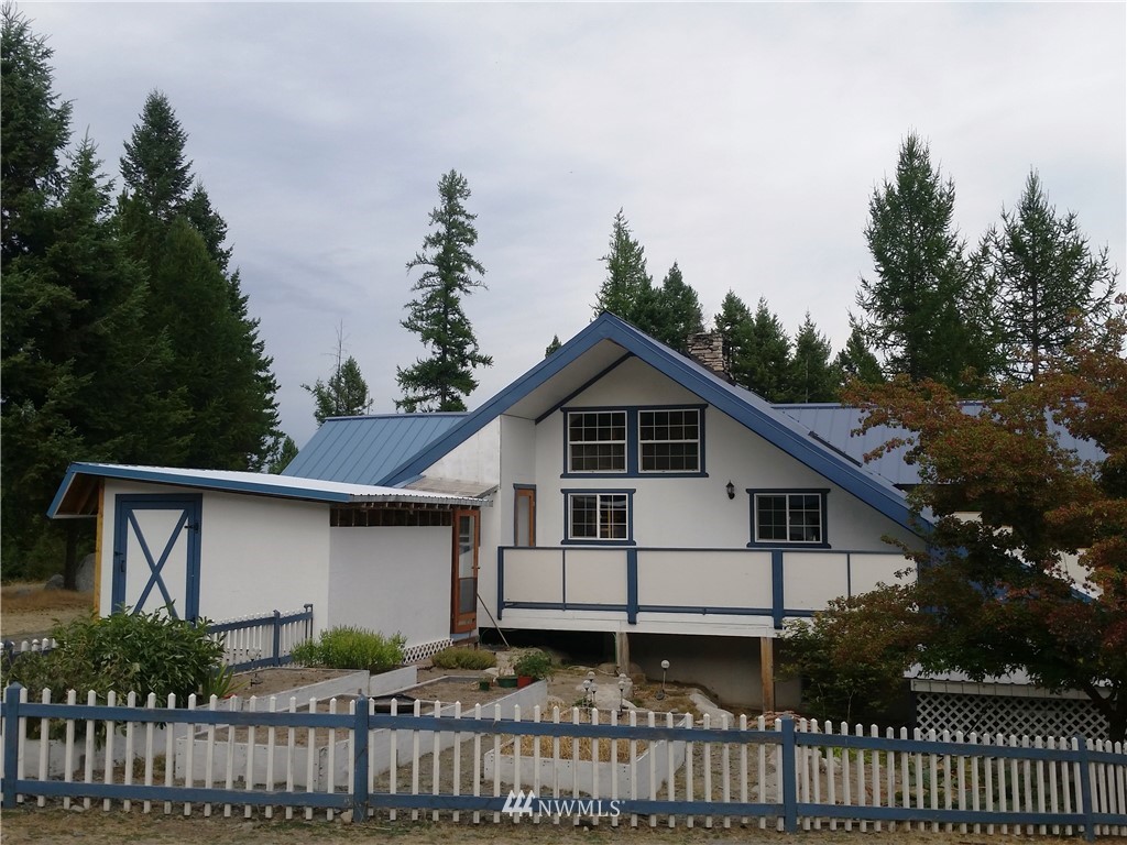 29 Hawk Ridge Road Tonasket, WA 98855 - Photo 2 of 25