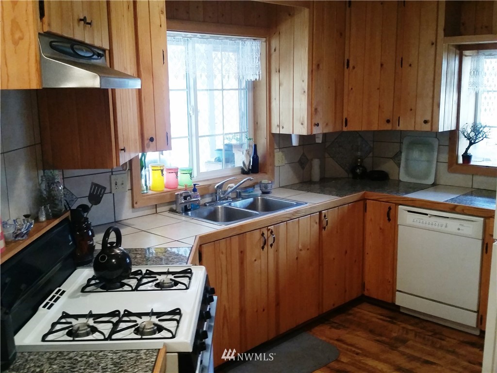 29 Hawk Ridge Road Tonasket, WA 98855 - Photo 16 of 25