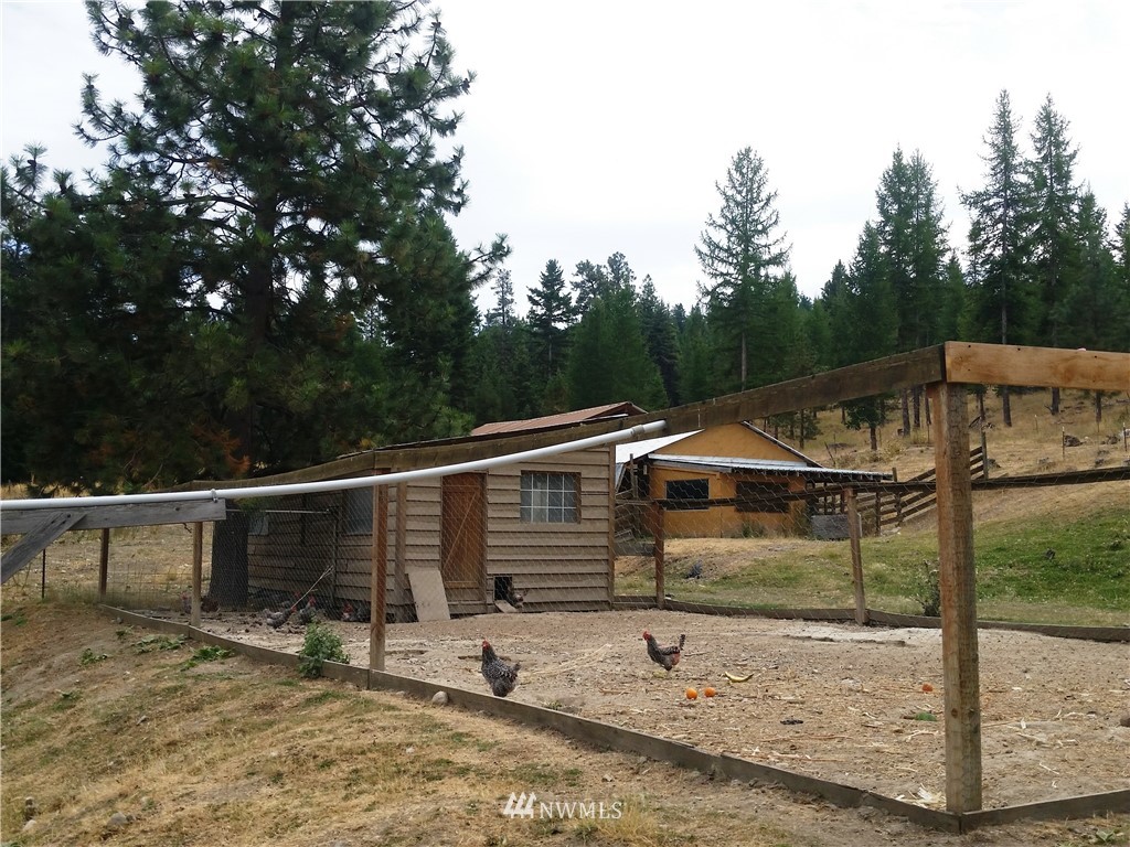 29 Hawk Ridge Road Tonasket, WA 98855 - Photo 20 of 25