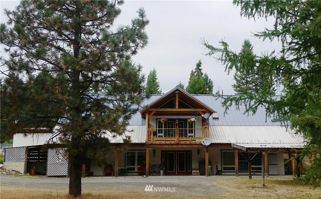 29 Hawk Ridge Road Tonasket, WA 98855 - Photo 3 of 25