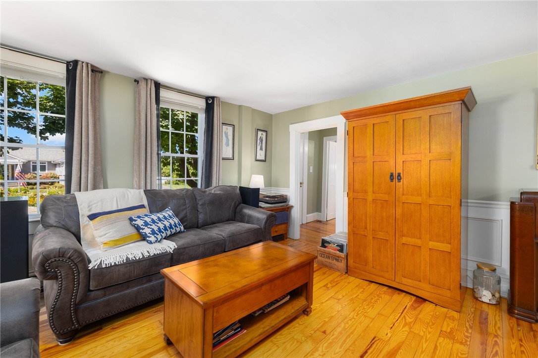 449 Sconticut Neck Road Fairhaven, MA 02719 - Photo 15 of 36 Gallery Image 15