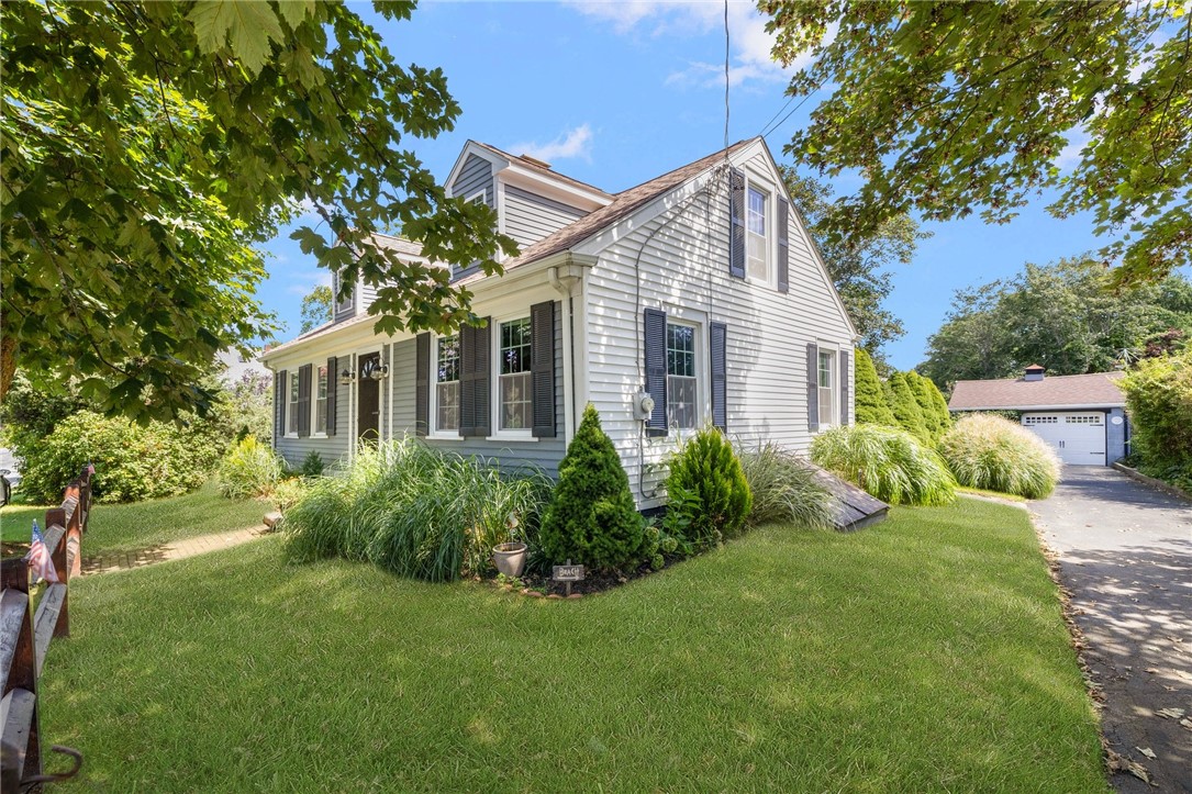 449 Sconticut Neck Road Fairhaven, MA 02719 - Photo 3 of 36 Gallery Image 3