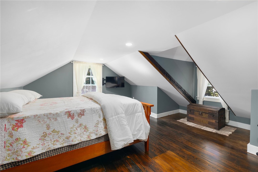 449 Sconticut Neck Road Fairhaven, MA 02719 - Photo 34 of 36 Gallery Image 34