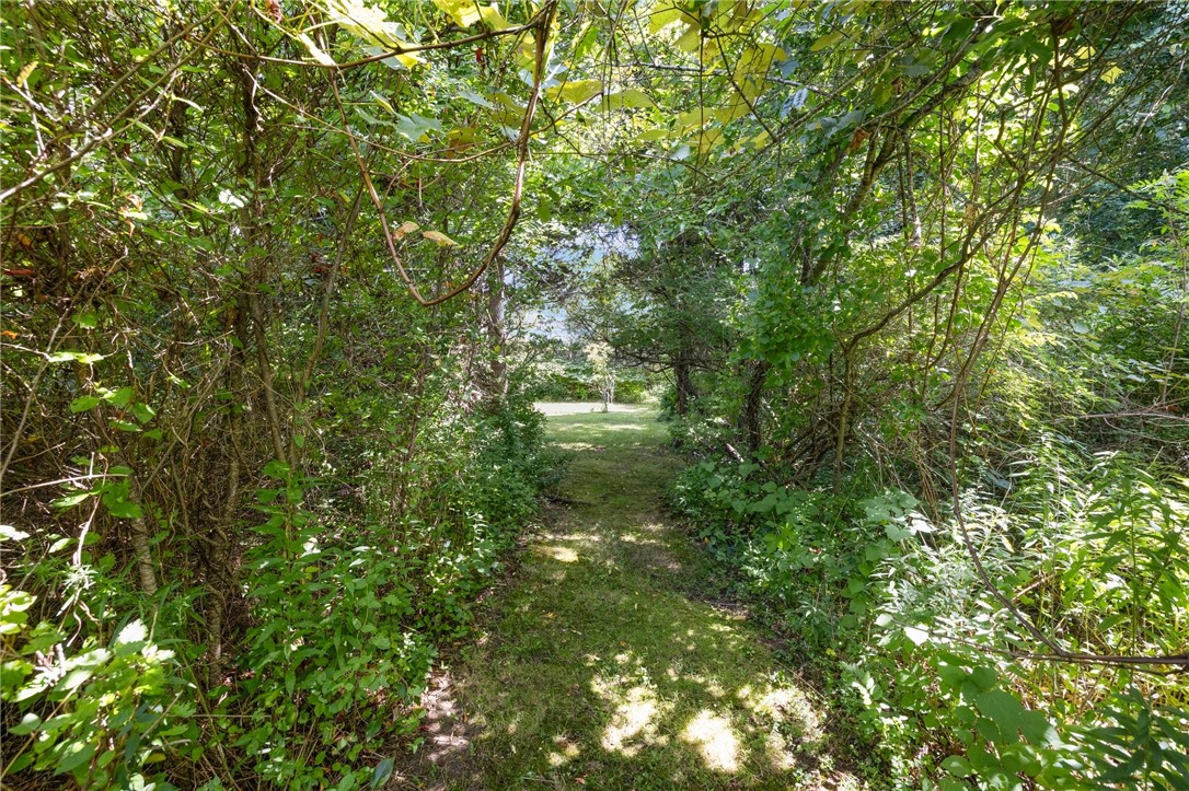 449 Sconticut Neck Road Fairhaven, MA 02719 - Photo 8 of 36 Gallery Image 8