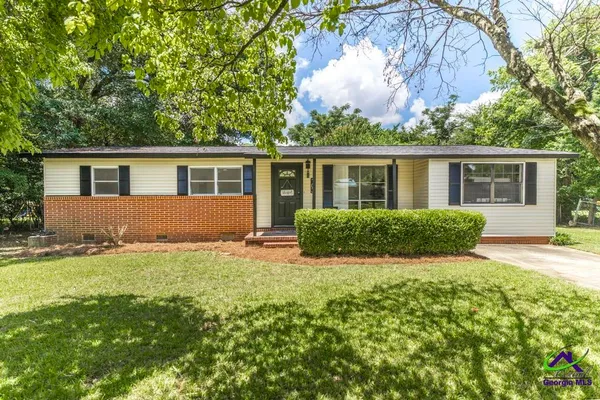 $185,000 | 103 Lake Drive, Warner Robins, GA 31088