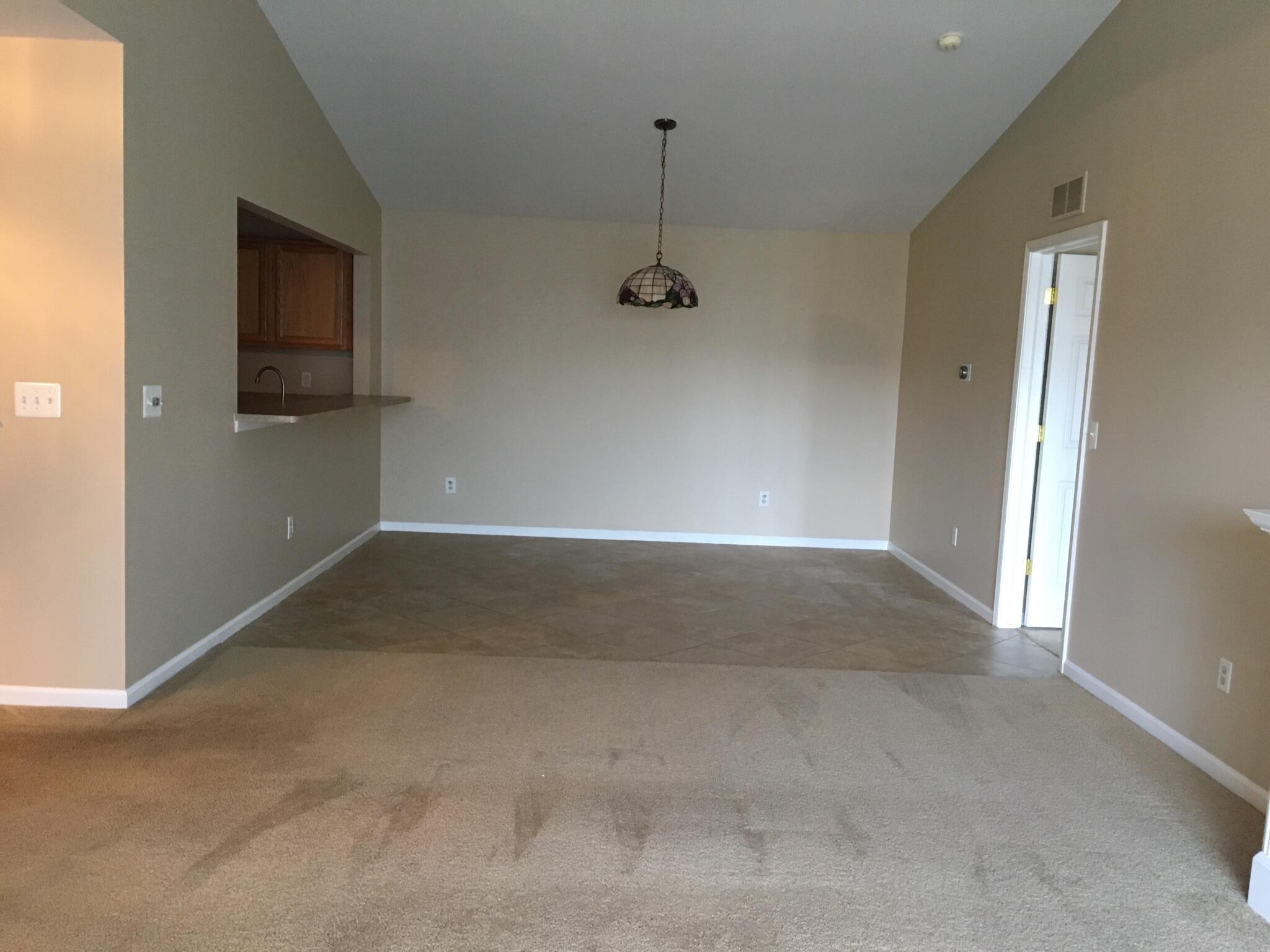 45673 Heather Ridge Drive Macomb, MI 48044 - Photo 8 of 27 IMG_1865