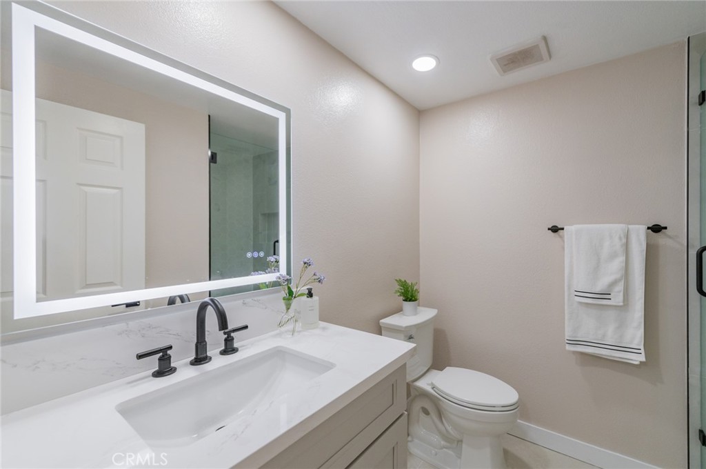 15 Rippling Streme Irvine, CA 92603 - Photo 30 of 50