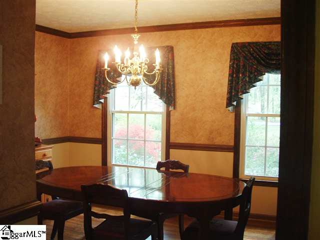 229 Covington Road Greenville, SC 29617 - Photo 5 of 19 Gallery Image 5