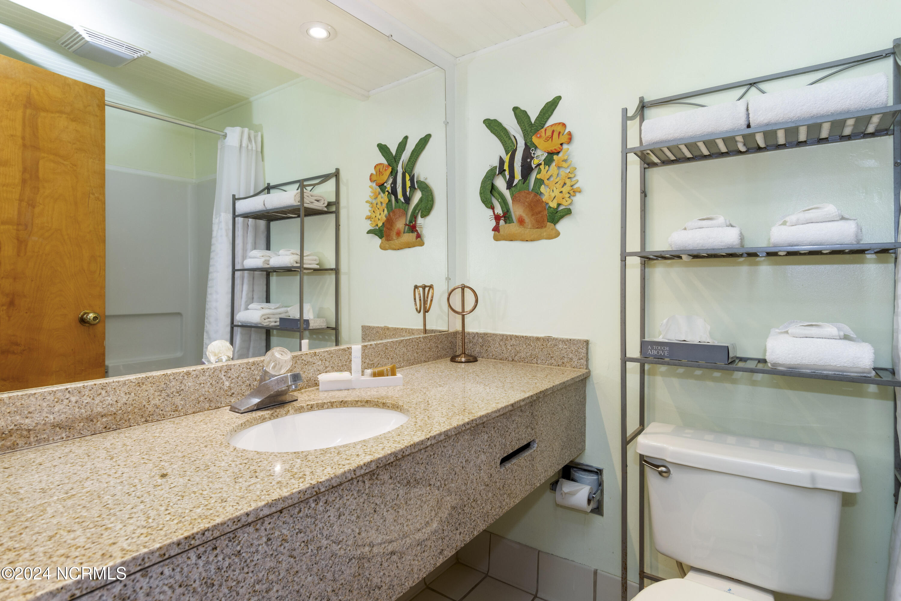 602 West Fort Macon Road, Unit 139 Atlantic Beach, NC 28512 - Photo 15 of 29 PalmSuites-139-10-29-24-013