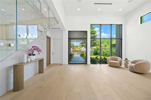 $3,299,000 | 280 Northwest 47th Street, Miami, FL 33127