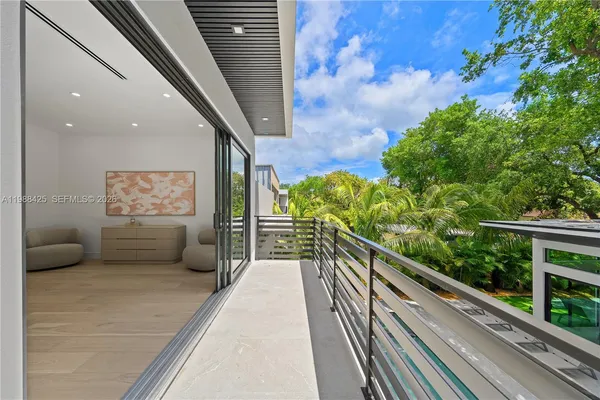 $3,299,000 | 280 Northwest 47th Street, Miami, FL 33127