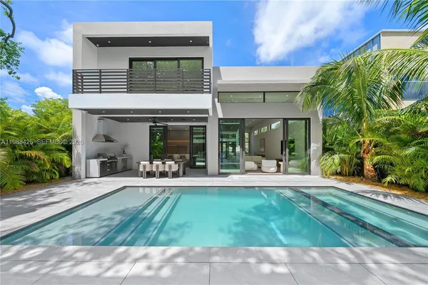 $3,299,000 | 280 Northwest 47th Street, Miami, FL 33127