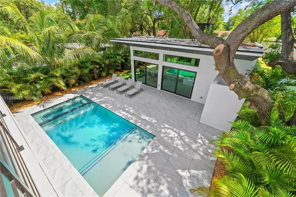 $3,299,000 | 280 Northwest 47th Street, Miami, FL 33127