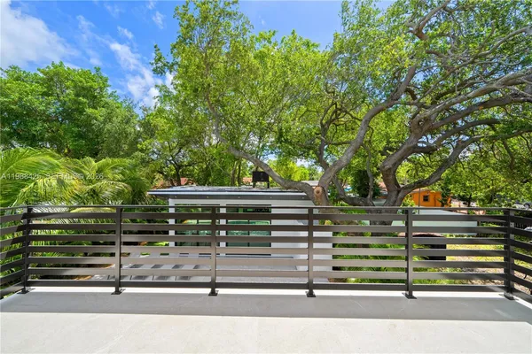 $3,299,000 | 280 Northwest 47th Street, Miami, FL 33127