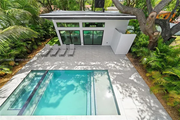 $3,299,000 | 280 Northwest 47th Street, Miami, FL 33127