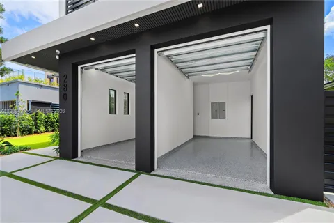 $3,299,000 | 280 Northwest 47th Street, Miami, FL 33127