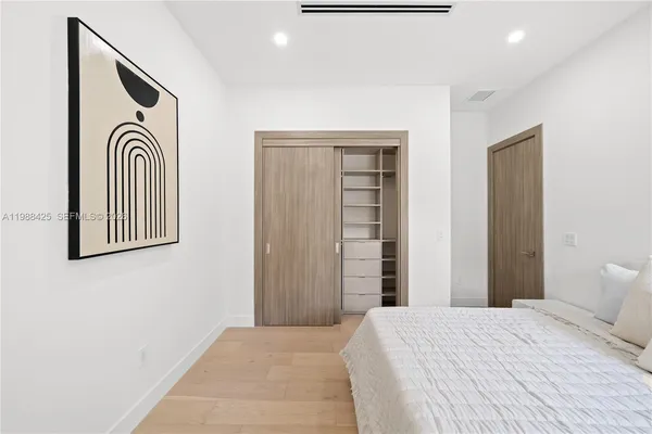 $3,299,000 | 280 Northwest 47th Street, Miami, FL 33127