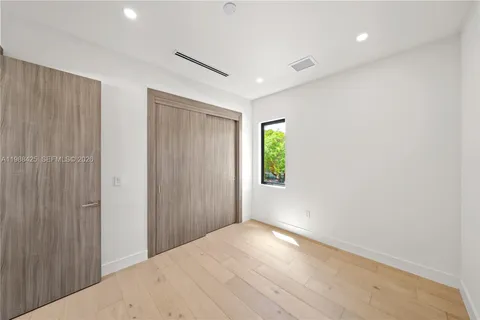 $3,299,000 | 280 Northwest 47th Street, Miami, FL 33127