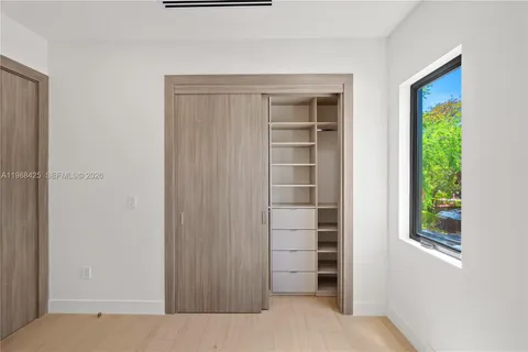 $3,299,000 | 280 Northwest 47th Street, Miami, FL 33127