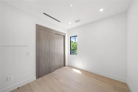 $3,299,000 | 280 Northwest 47th Street, Miami, FL 33127