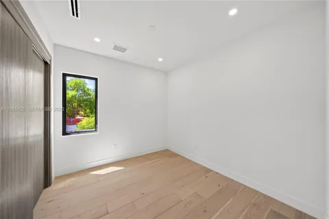 $3,299,000 | 280 Northwest 47th Street, Miami, FL 33127