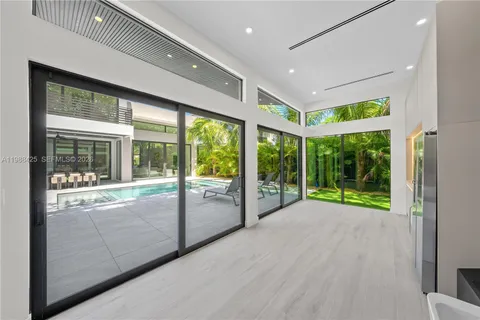 $3,299,000 | 280 Northwest 47th Street, Miami, FL 33127