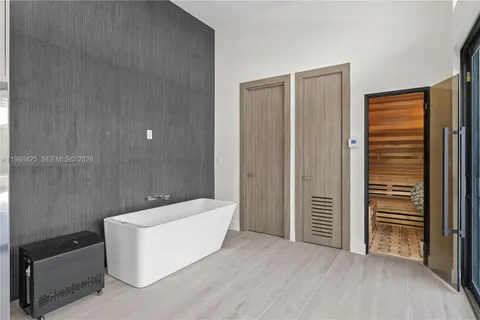 $3,299,000 | 280 Northwest 47th Street, Miami, FL 33127