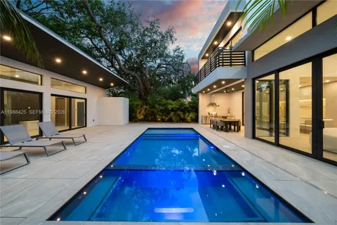 $3,299,000 | 280 Northwest 47th Street, Miami, FL 33127