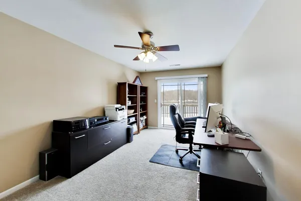 $300,000 | 1715 West River Street, Unit 1715, Dixon, IL 61021